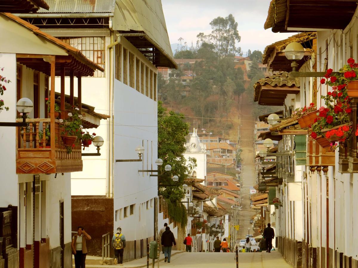 Hotel Meflo Chachapoyas Exterior photo